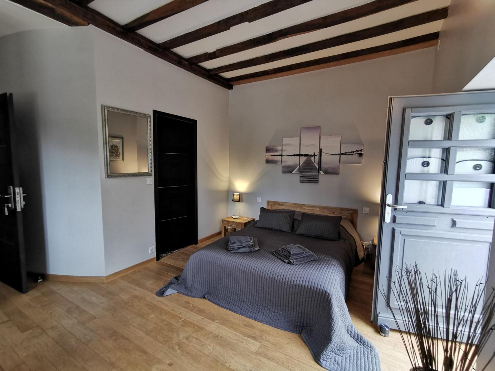 Bed and Breakfast Le Petit Moulin à Faverelles Chambre photo